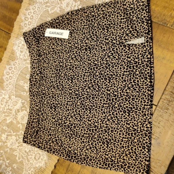 Garage Dresses & Skirts - New, Garage Mini Skirt, Cheetah Print, Size Large